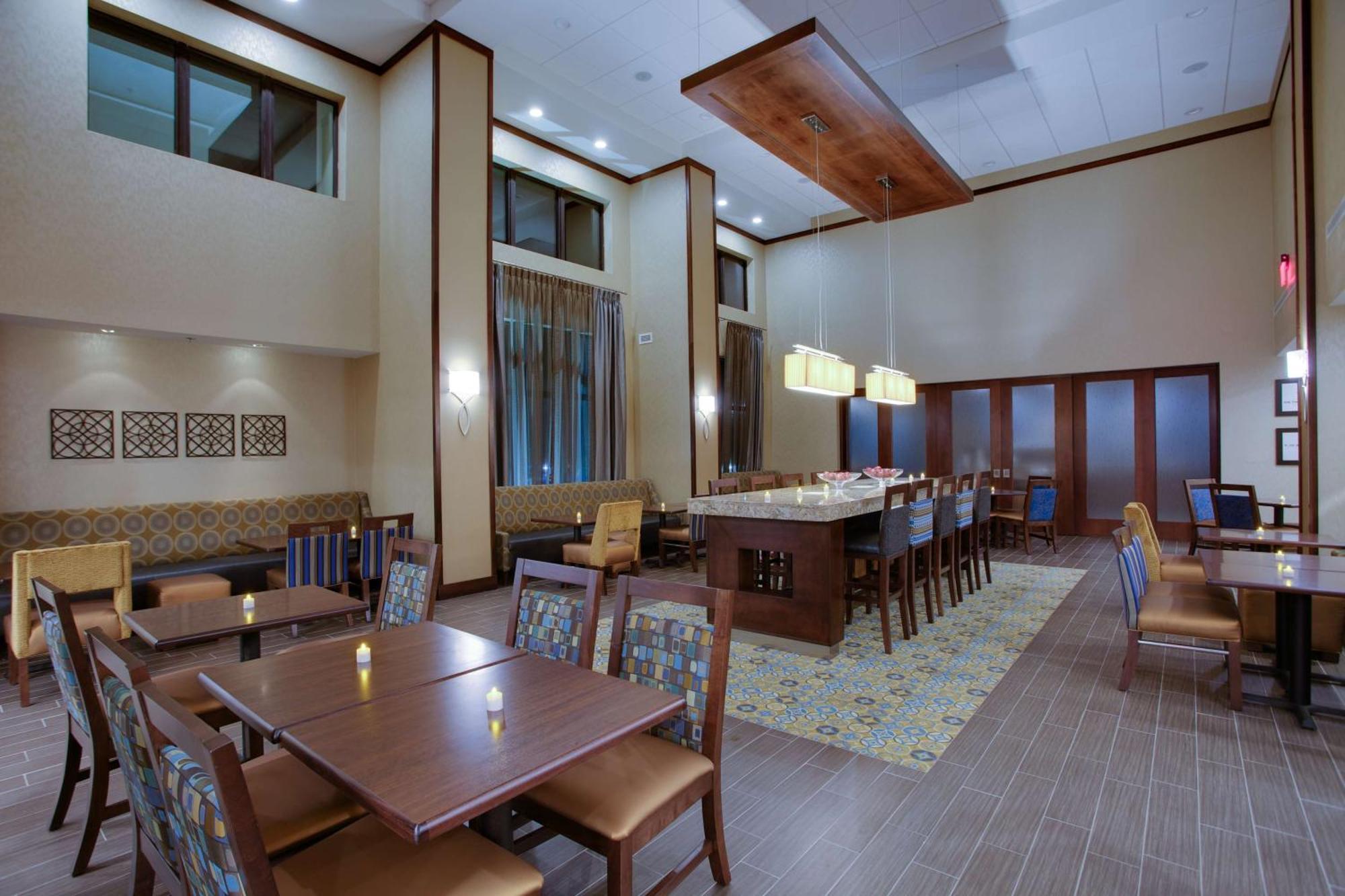 Hampton Inn & Suites Philadelphia/Bensalem Dış mekan fotoğraf
