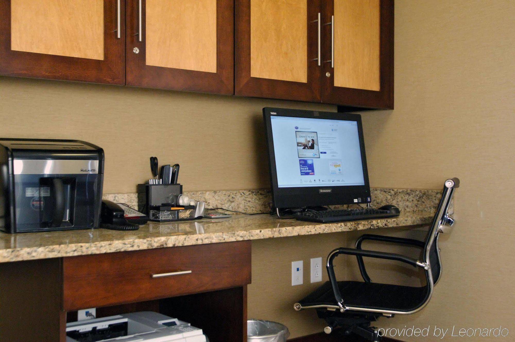 Hampton Inn & Suites Philadelphia/Bensalem Dış mekan fotoğraf