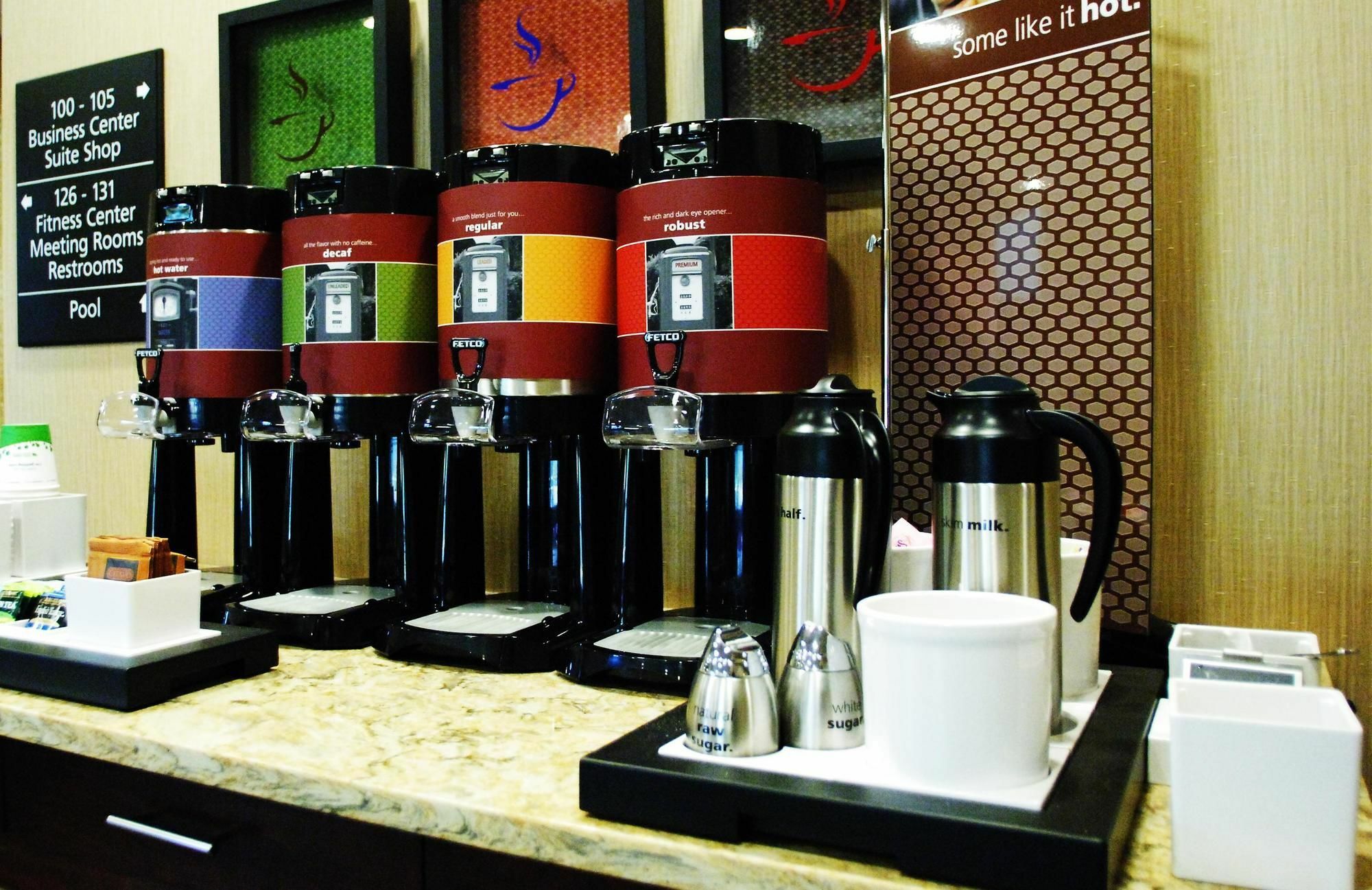 Hampton Inn & Suites Philadelphia/Bensalem Dış mekan fotoğraf